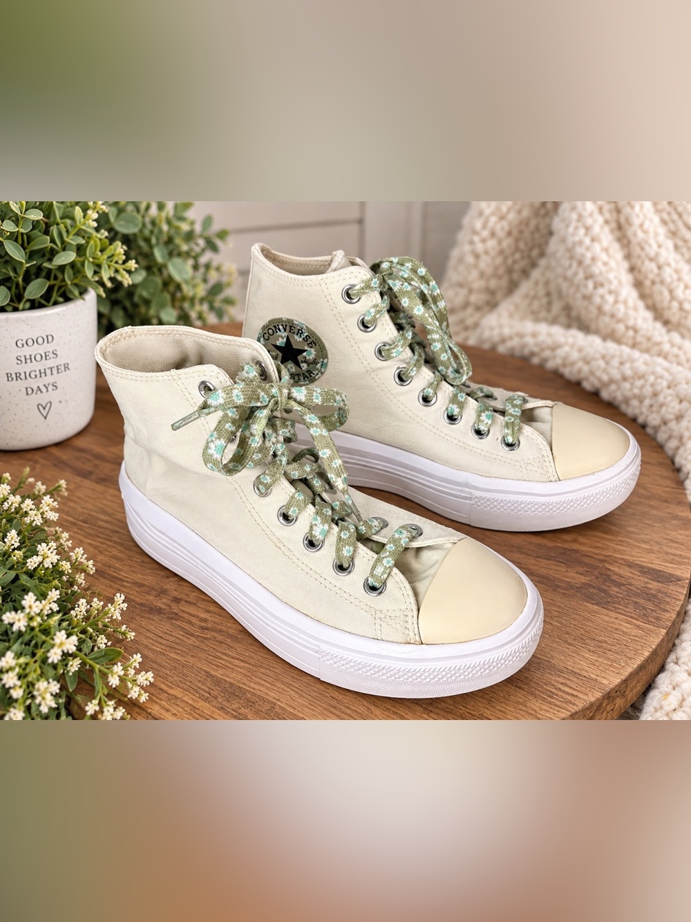 Converse Chuck Taylor Move Platform High Tops Cream Size 9